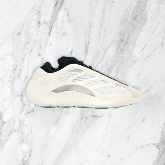 Chaussure Yeezy 700 V3 - blanc