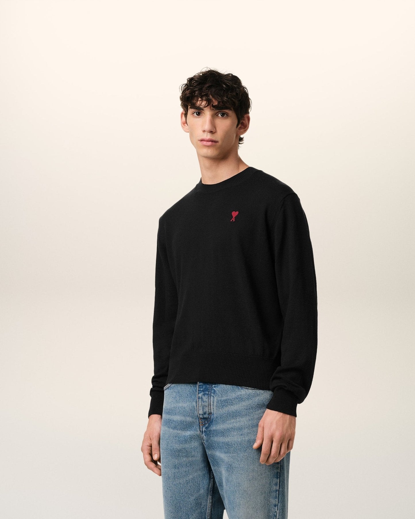 BLACK WOOL AMI CREW NECK SWEATER