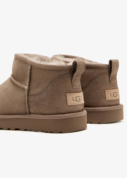 UGG Classic Ultra Mini boots beige