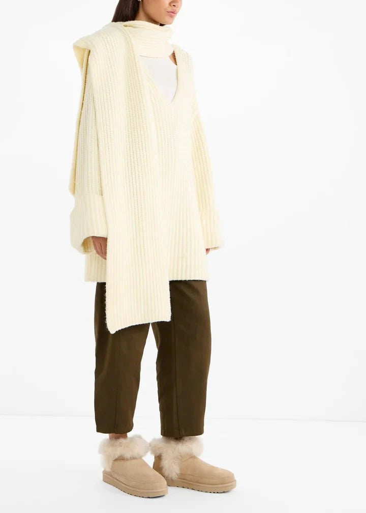 UGG Classic Ultra Mini Chalet boots