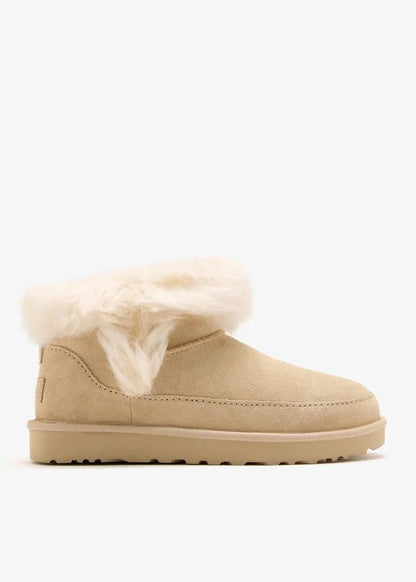 UGG Classic Ultra Mini Chalet boots