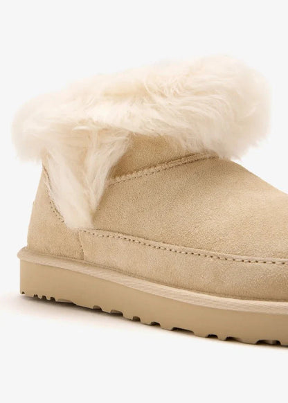 UGG Classic Ultra Mini Chalet boots
